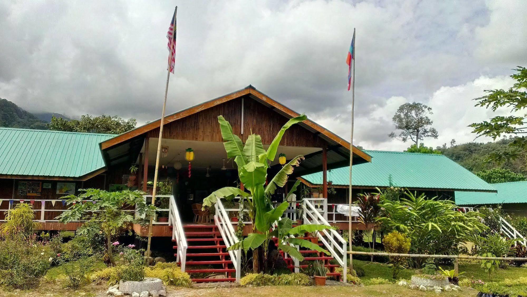 Kinabalu Poring Vacation Lodge Kampung Poring Zewnętrze zdjęcie